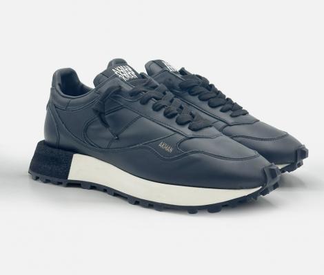 CALF-BLACK-PLAIN--LATO.jpg