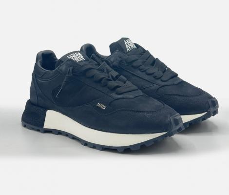 NUBUCK-BLACK-LATO.jpg
